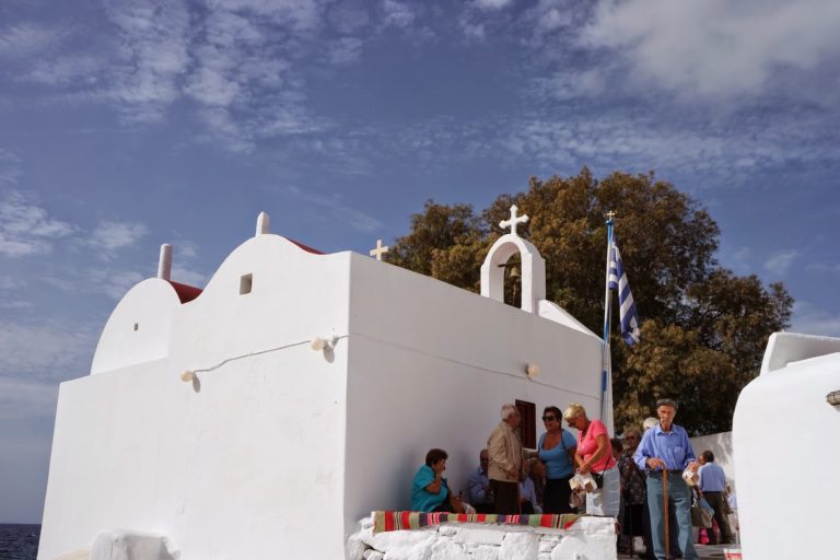 Μύκονος: Πανηγυρικός Εορτασμός της Μεταστάσεως του Ευαγγελιστού Ιωάννου