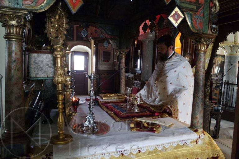 Mykonos Monasteries: Θεία Λειτουργία επί τη εορτή της Οσίας Μεθοδίας της εν Κιμώλω στην Ι.Μ. Παναγίας Τουρλιανής