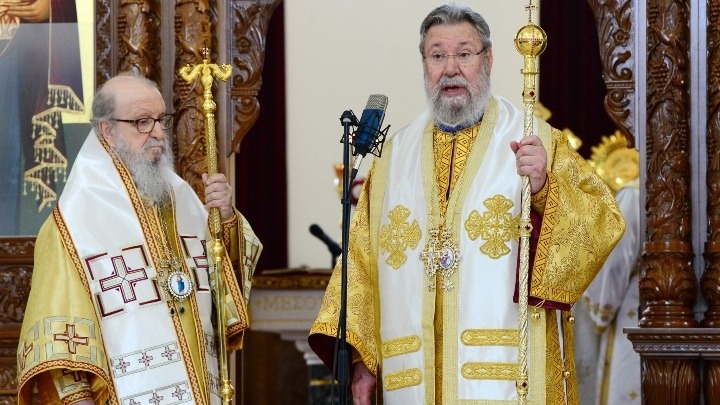 Archbishop Chrysostomos: Εκτός Εκκλησίας θέτει ανεμβολίαστους ιερείς ο Αρχιεπίσκοπος Κύπρου Χρυσόστομος